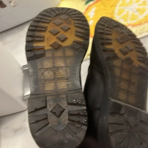 Dr. Martens faux fur Chelsea boots - Picture 8 of 10